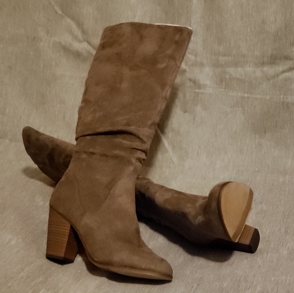 Merona Shoes - Scrunched Boots